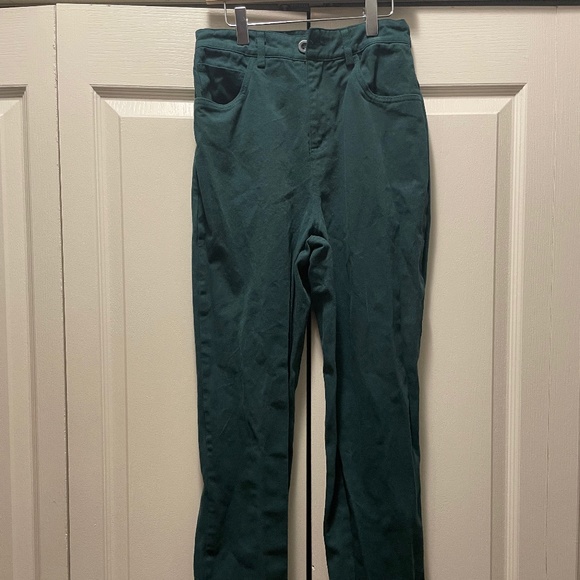 Casual Everyday Solid Green Trousers - Picture 2 of 3